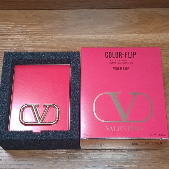 Valentino Color-Flip Eye Palette - 01 When In Roma